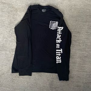 Hot Topic Black ATTACK ON TITAN Long Sleeve Tshirt